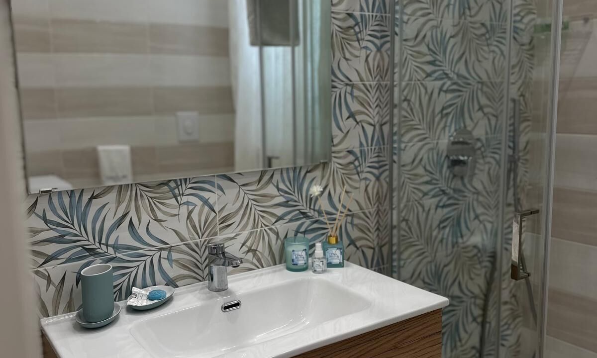 Photo of Bathroom in Alani