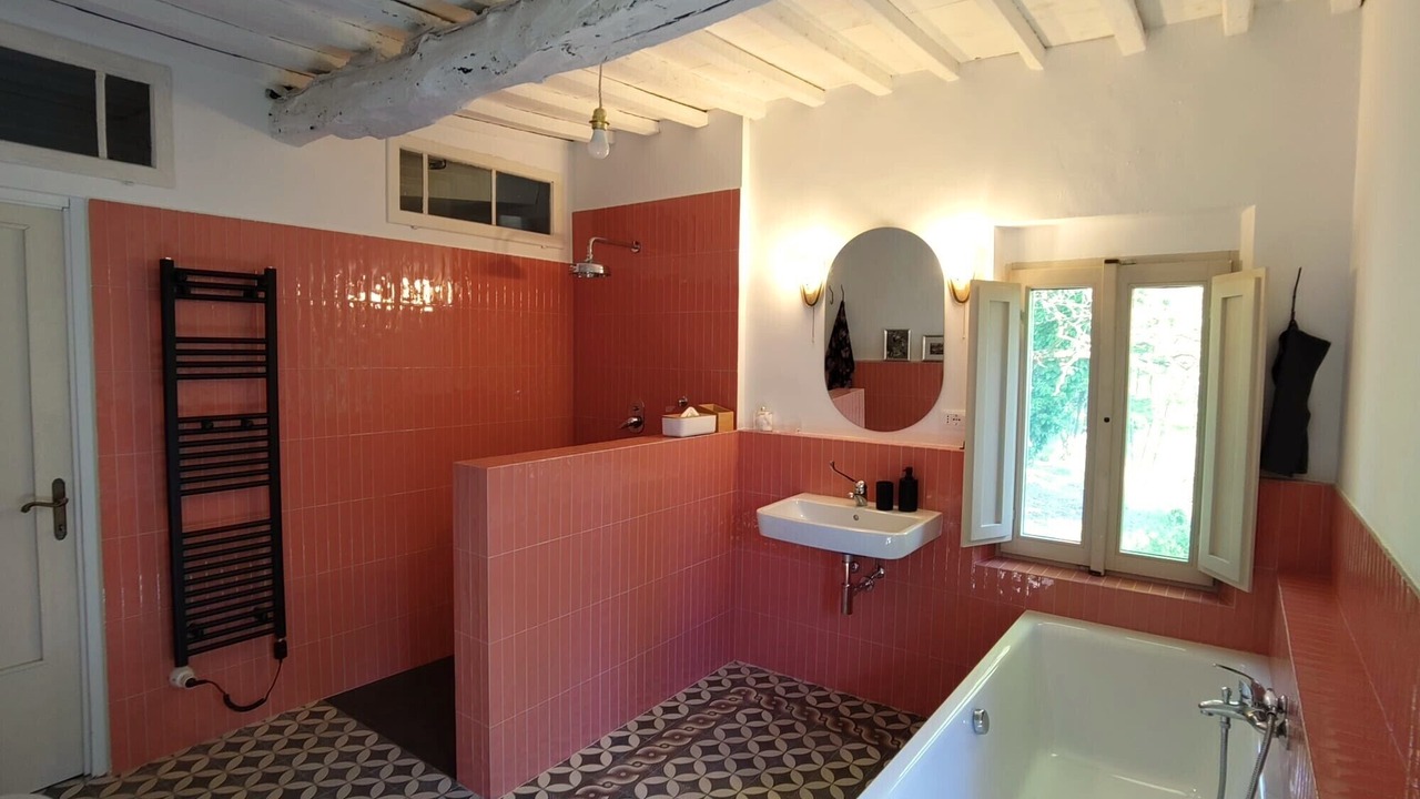 Photo of Bathroom in Mombaroccio