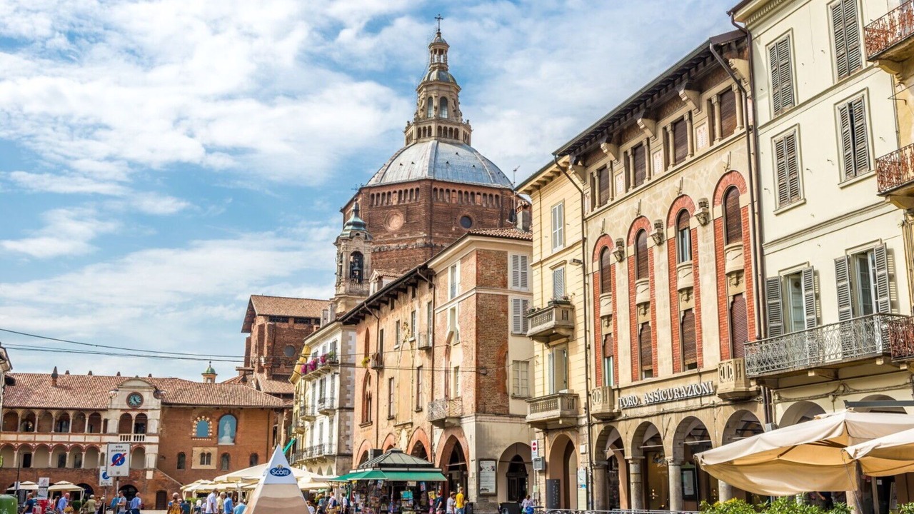 Photo of Others in Pavia
