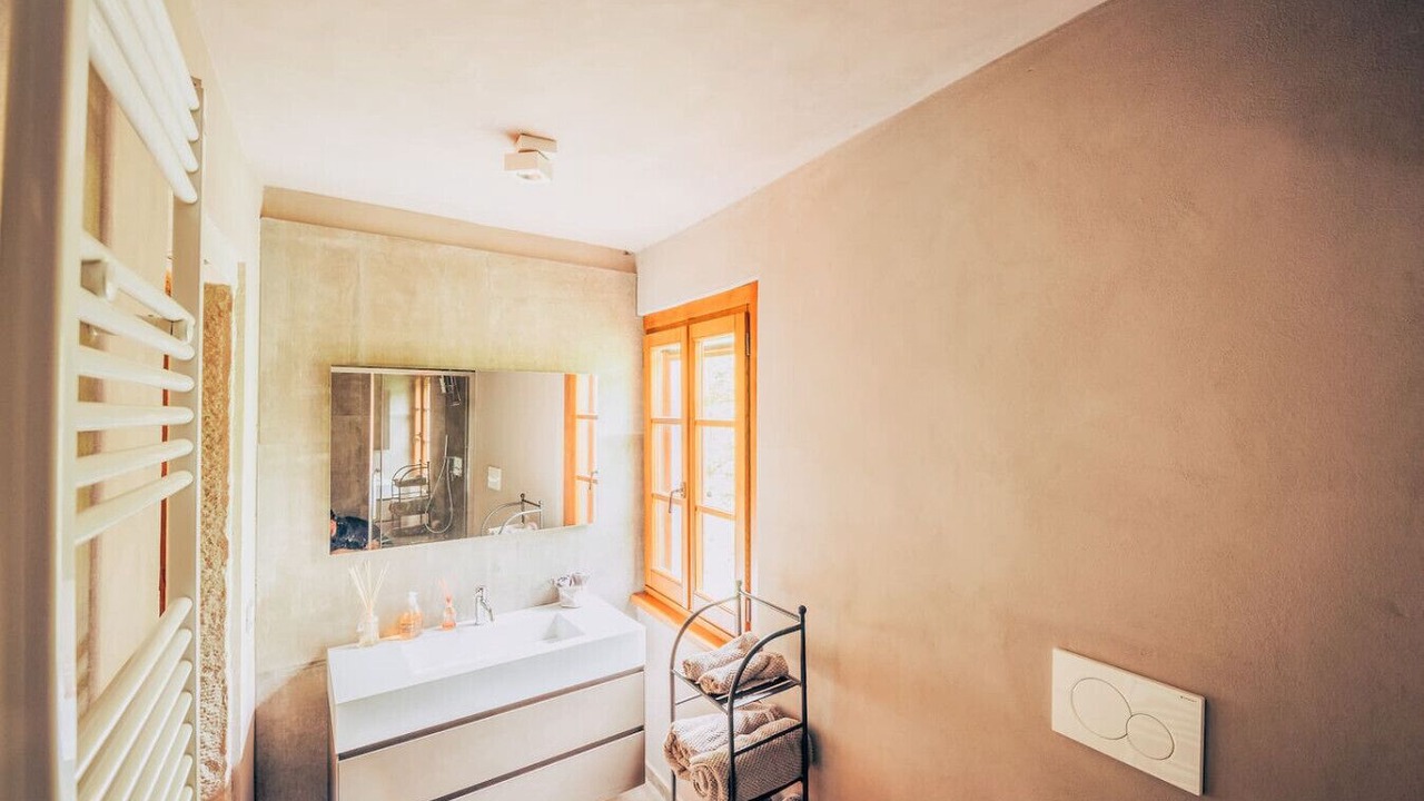 Photo of Bathroom in Poppi