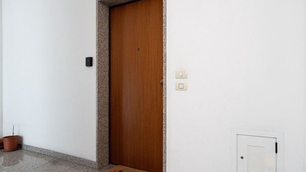 Photo of Others in Pavia