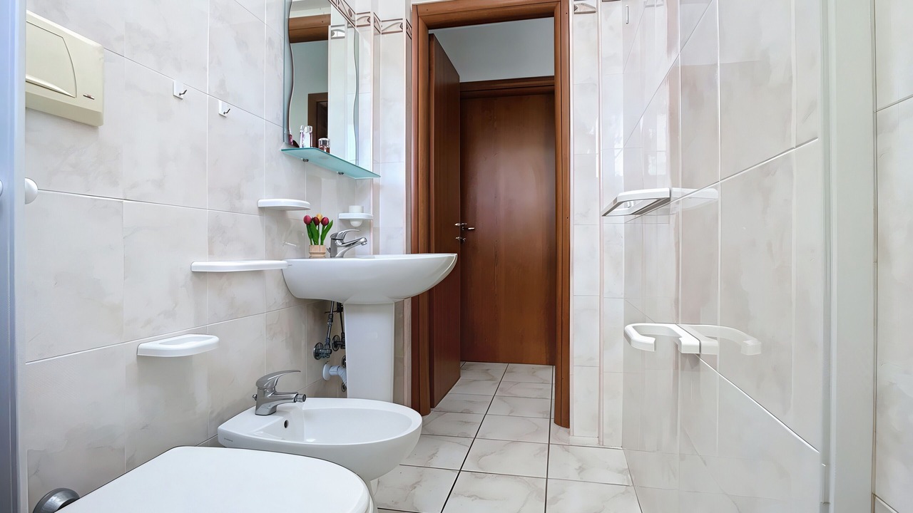 Photo of Bathroom in Scialara