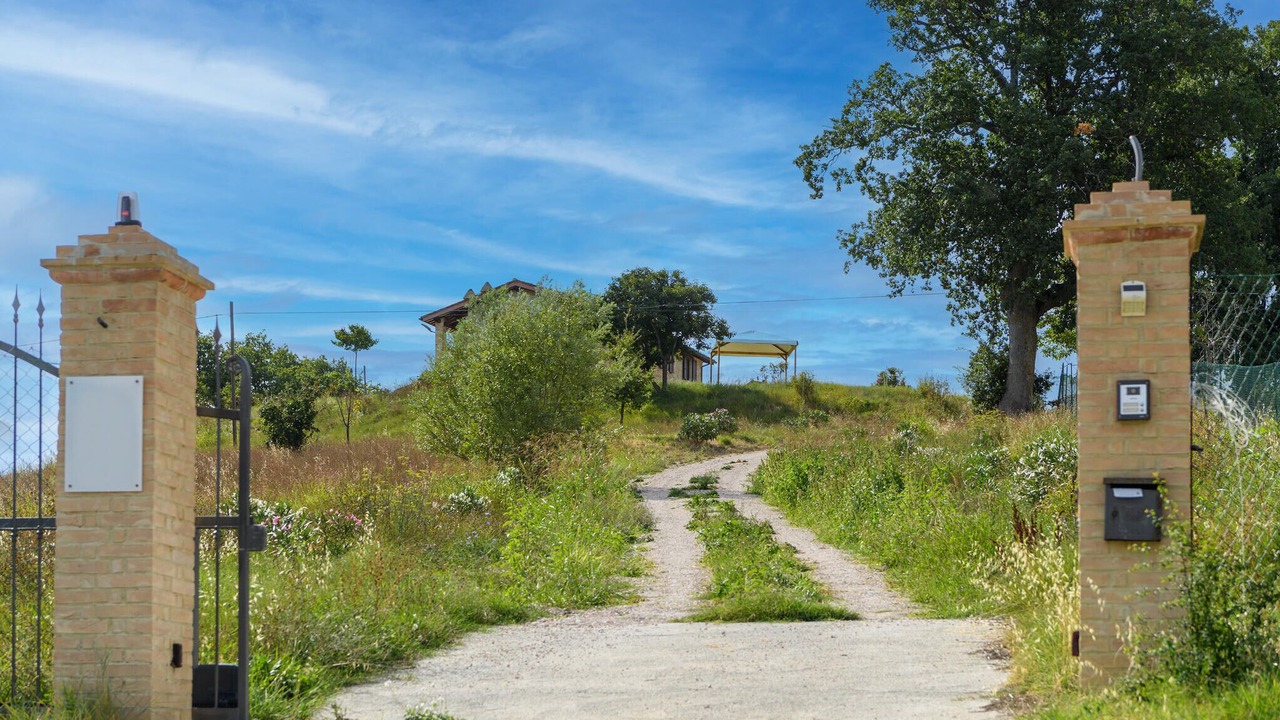 Photo of Others in Montedinove