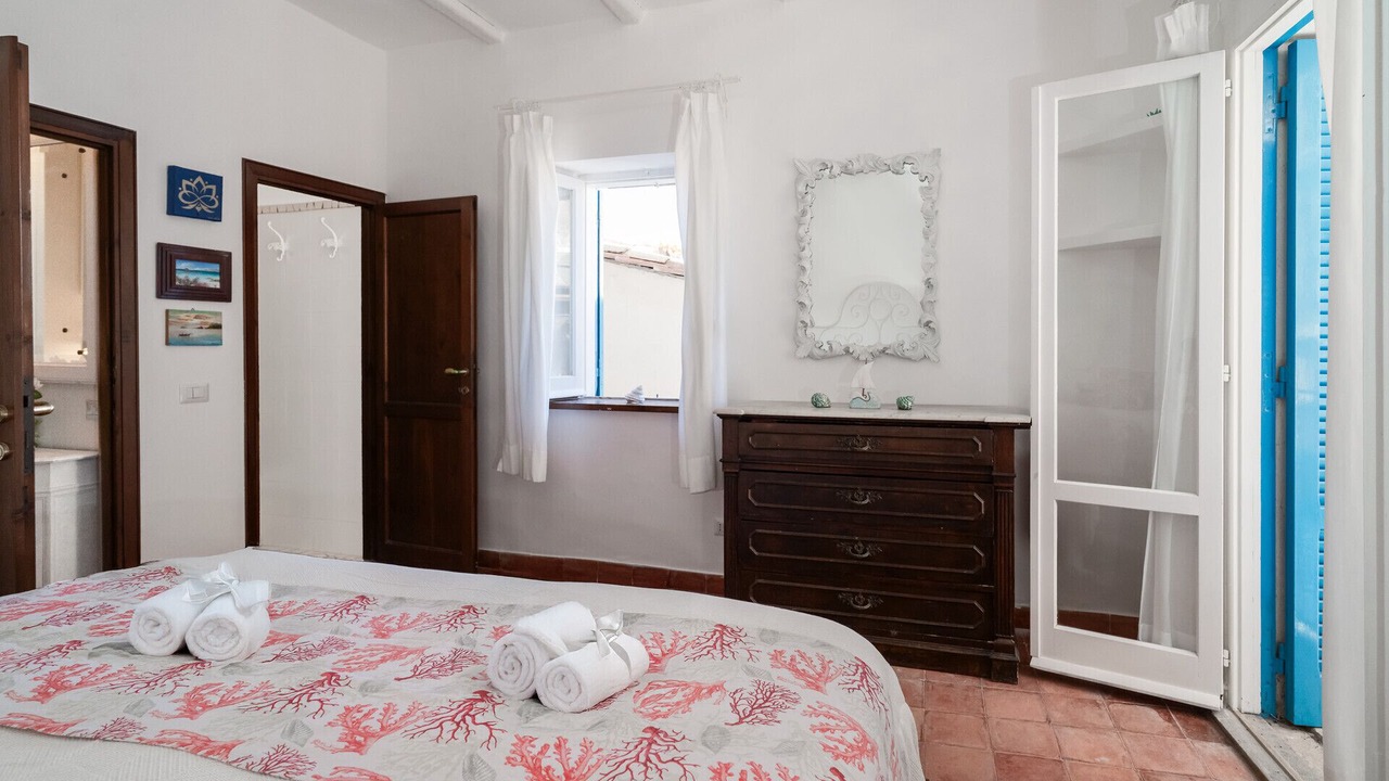 Photo of Bedroom in Sperlonga