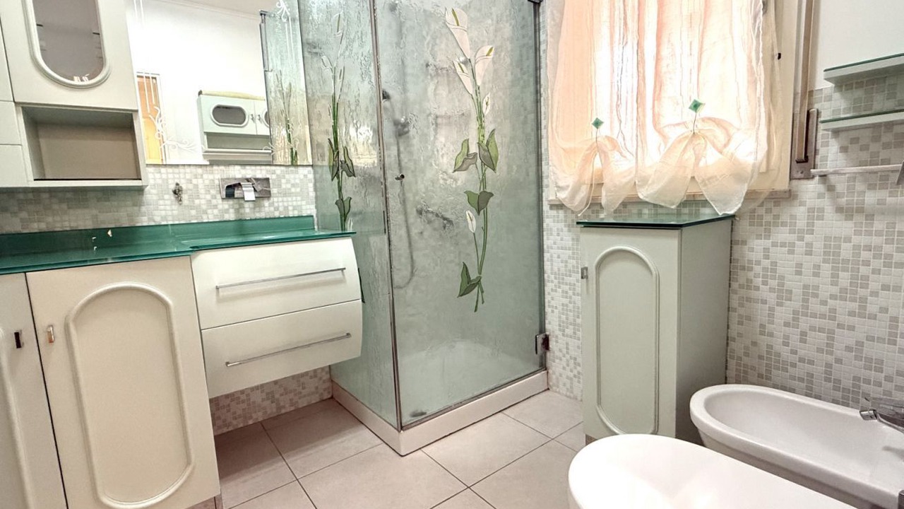 Photo of Bathroom in Marotta