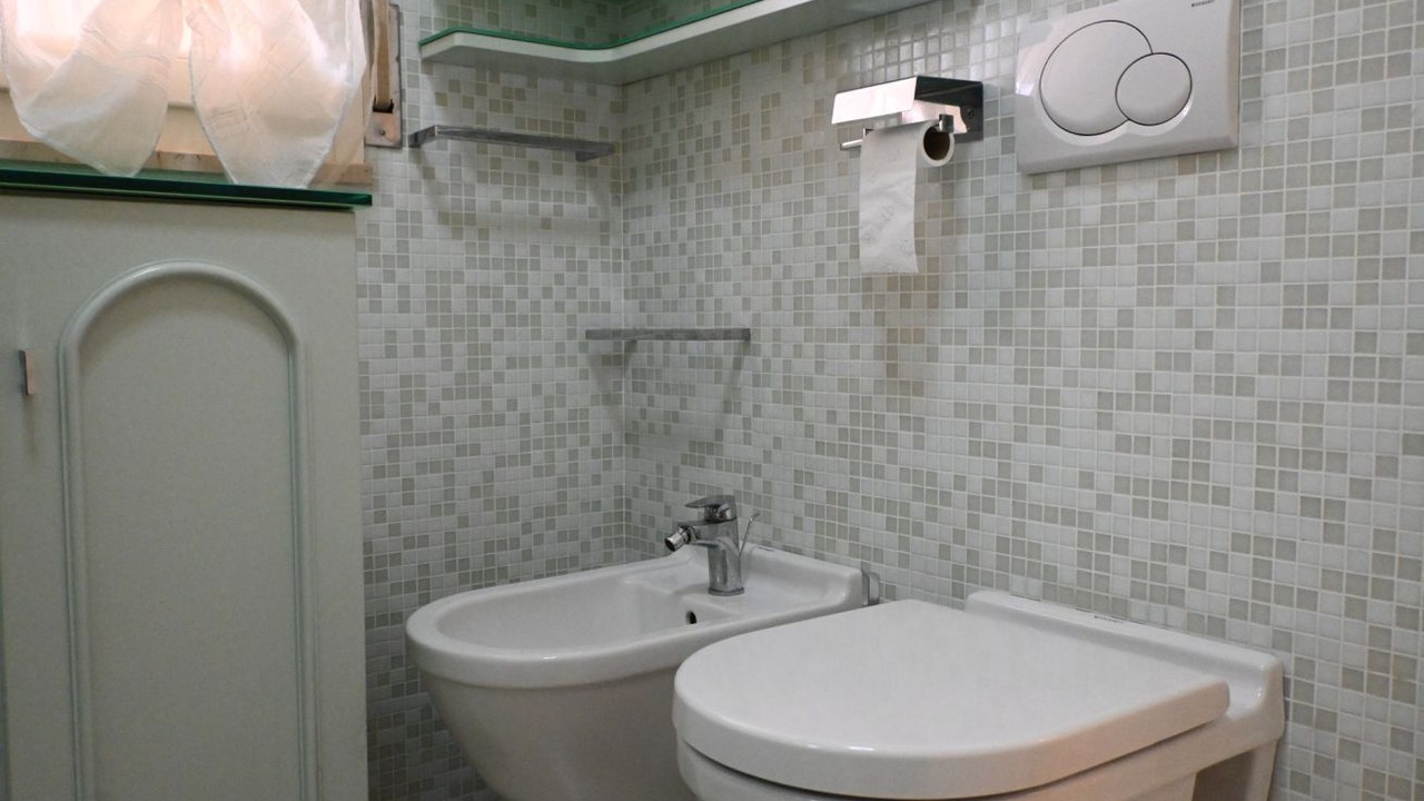Photo of Bathroom in Marotta
