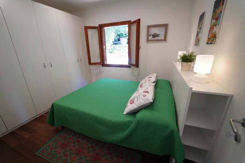 Photo of Bedroom in Forio