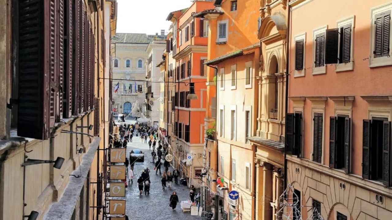 Photo of Others in Navona