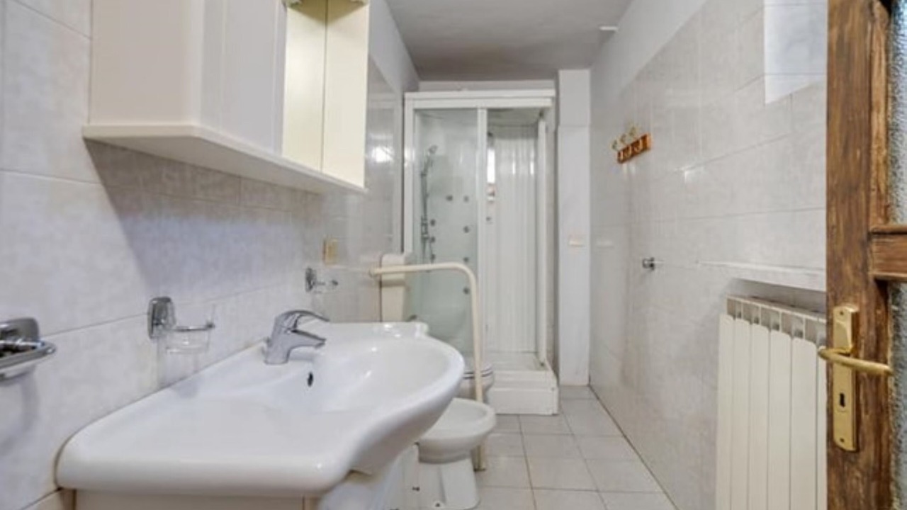Photo of Bathroom in San Salvatore Monferrato