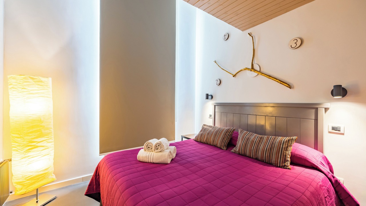Photo of Bedroom in Naples City Centre