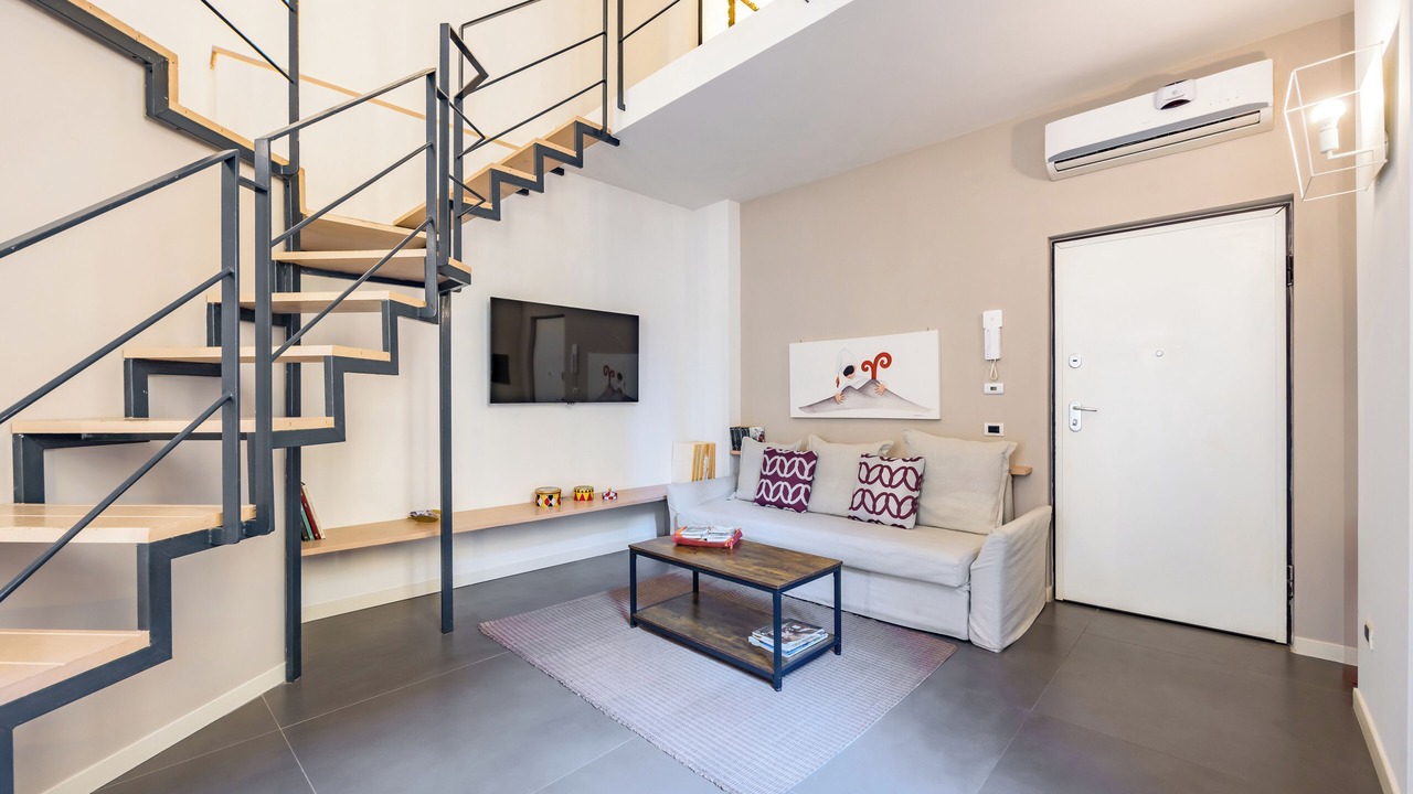 Photo of Livingroom in Naples City Centre
