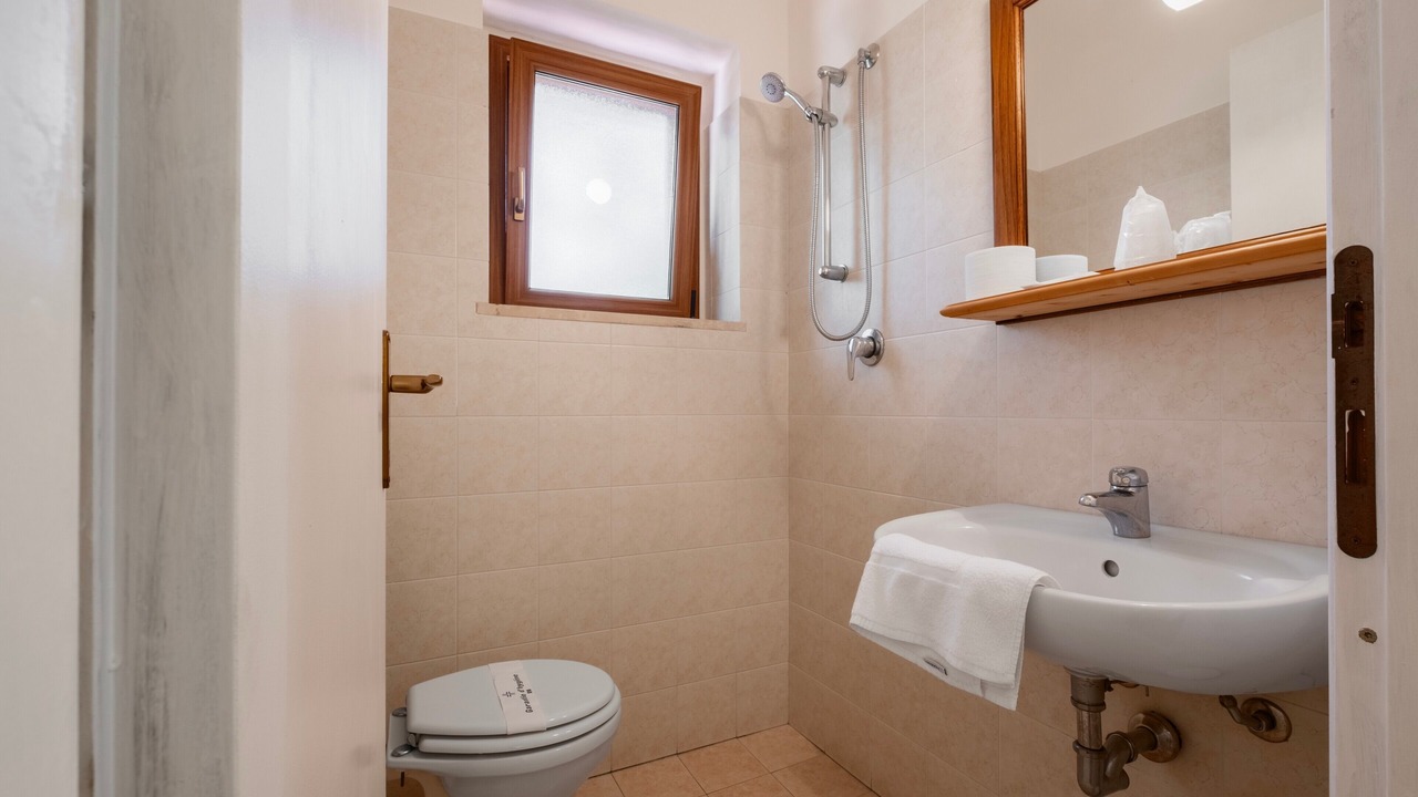 Photo of Bathroom in Capalbio