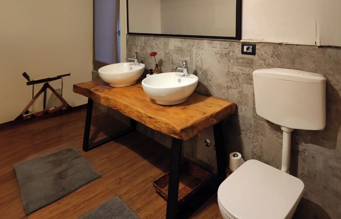 Photo of Bathroom in Castelnuovo Calcea