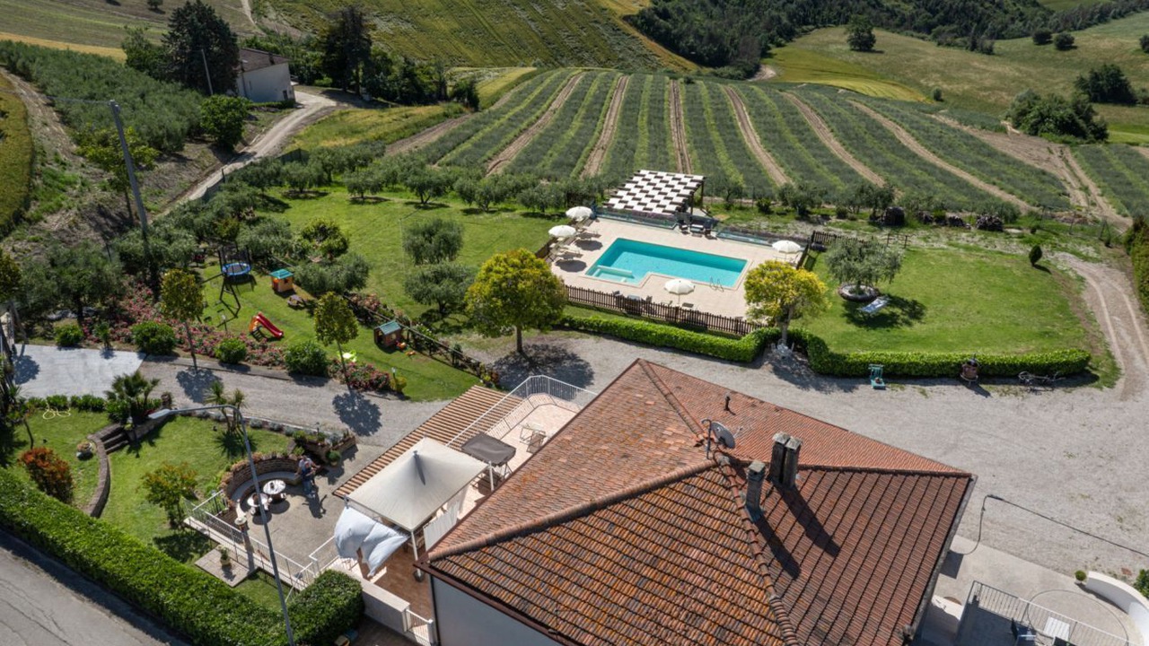 Photo of Outdoor in Carassai