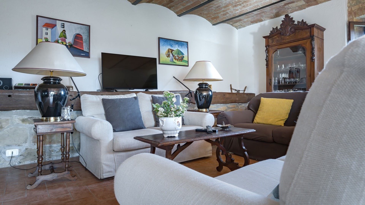 Photo of Livingroom in Magliano in Toscana