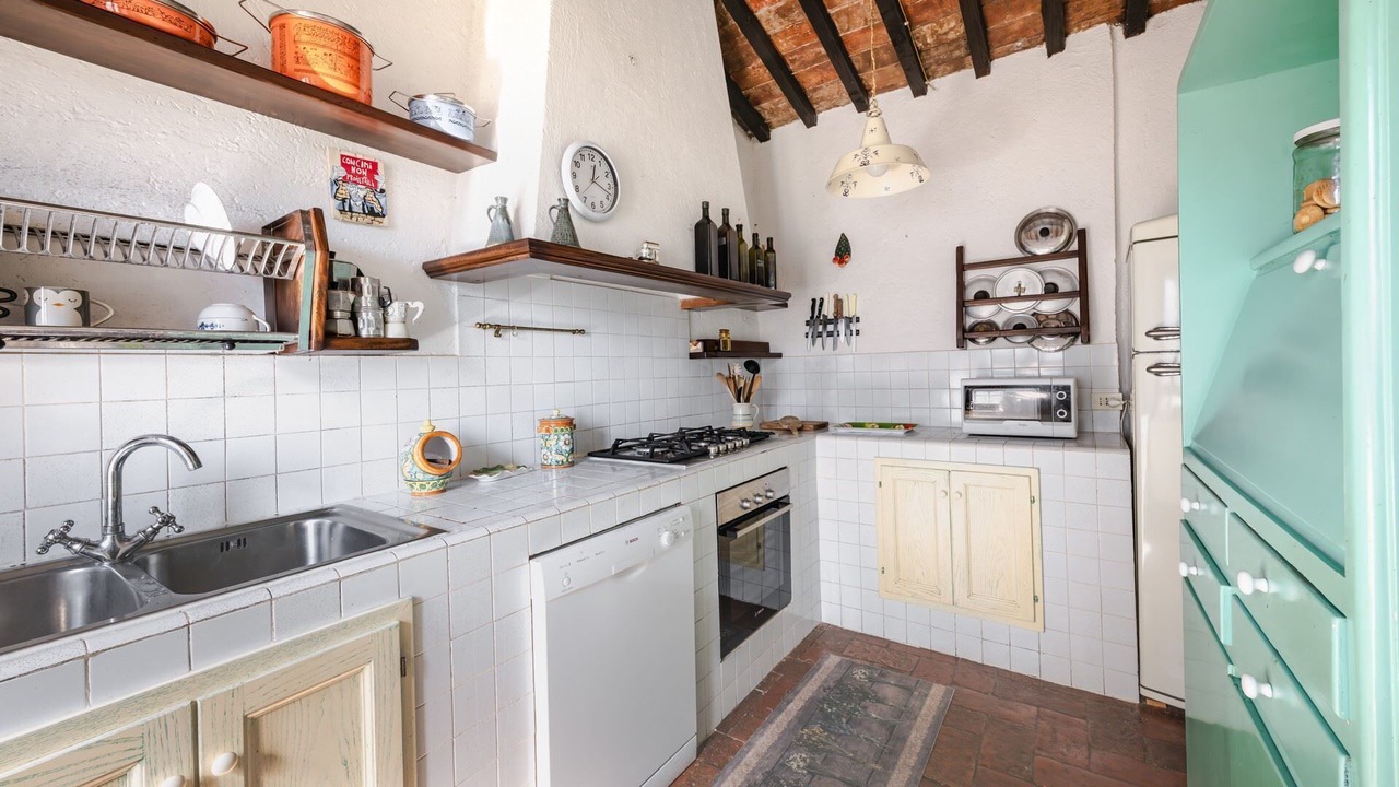 Photo of Kitchen in Magliano in Toscana