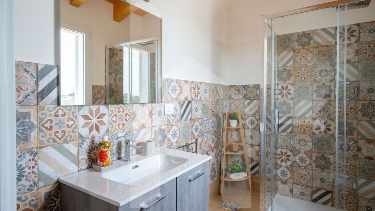 Photo of Bathroom in Atri