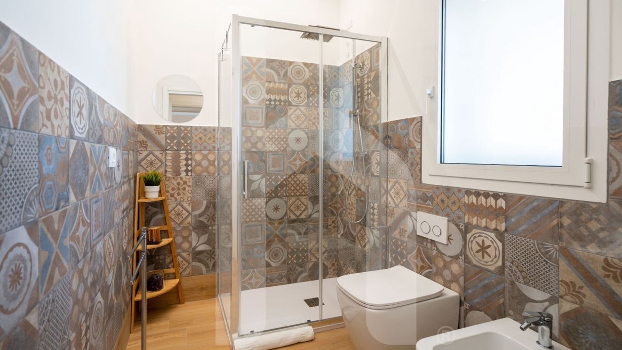 Photo of Bathroom in Atri