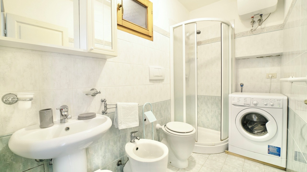 Photo of Bathroom in Patresi