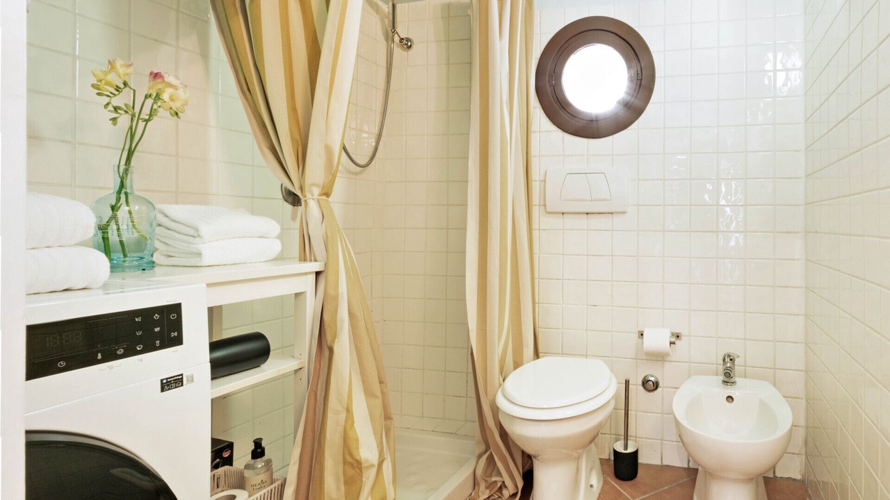 Photo of Bathroom in Trastevere
