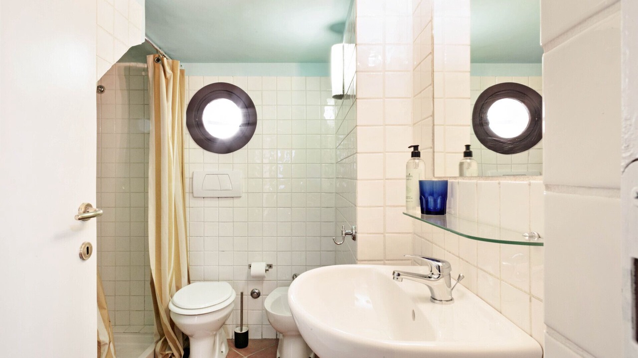 Photo of Bathroom in Trastevere
