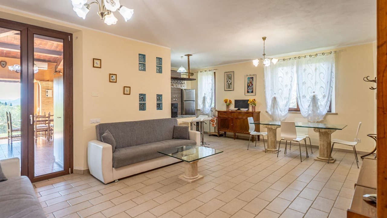 Photo of Livingroom in Montone