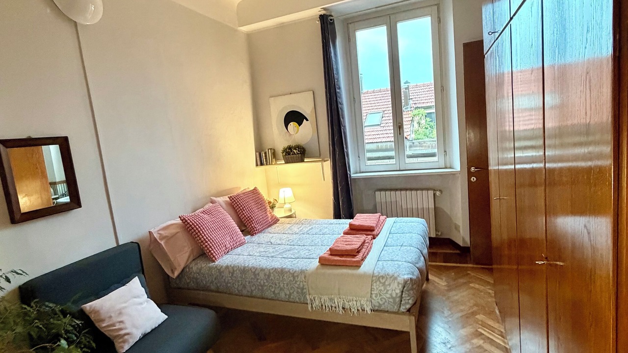 Photo of Bedroom in Tricolore
