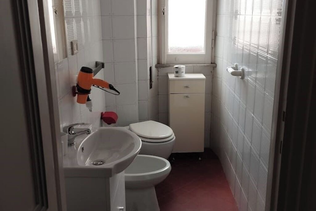 Photo of Bathroom in Monti