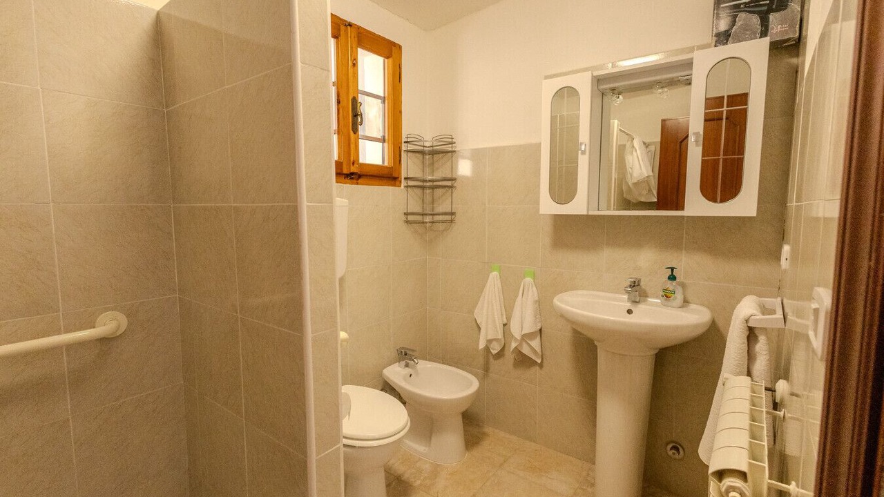 Photo of Bathroom in Pollutri