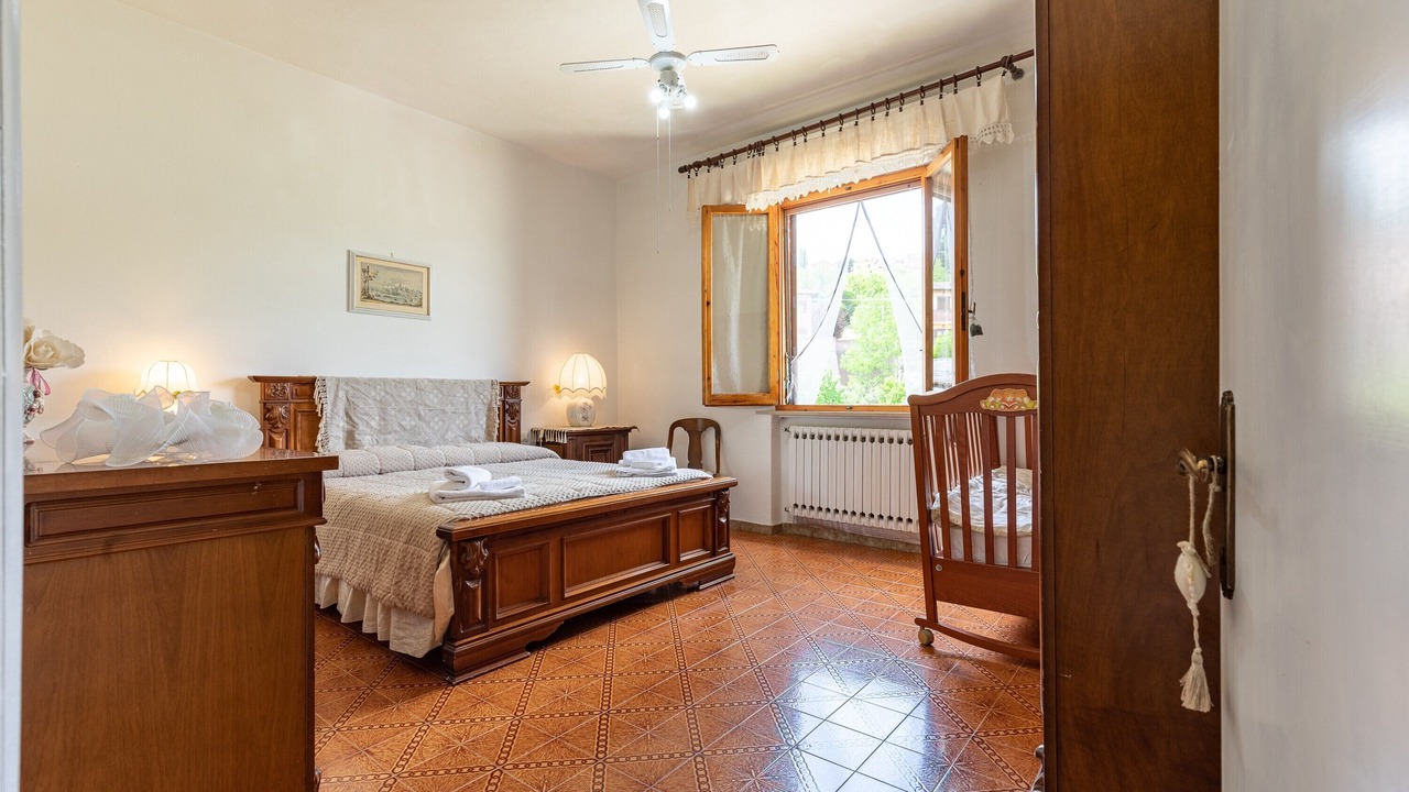 Photo of Bedroom in San Giovanni d'Asso