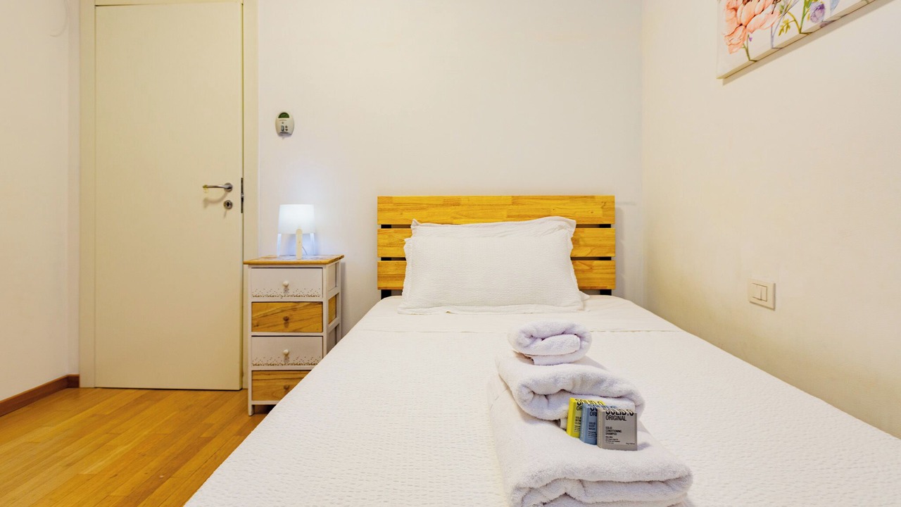 Photo of Bedroom in Tricolore