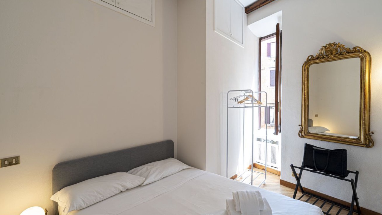 Photo of Bedroom in Navona