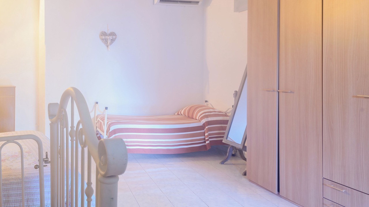 Photo of Bedroom in Forio