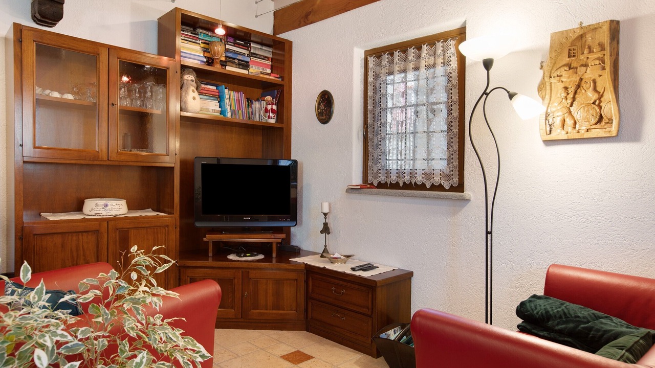 Photo of Livingroom in Nus