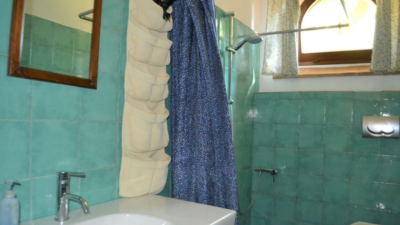 Photo of Bathroom in Pomarance