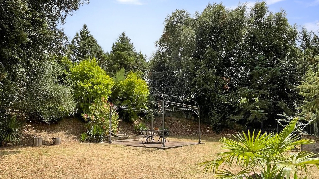 Photo of Outdoor in Ficulle