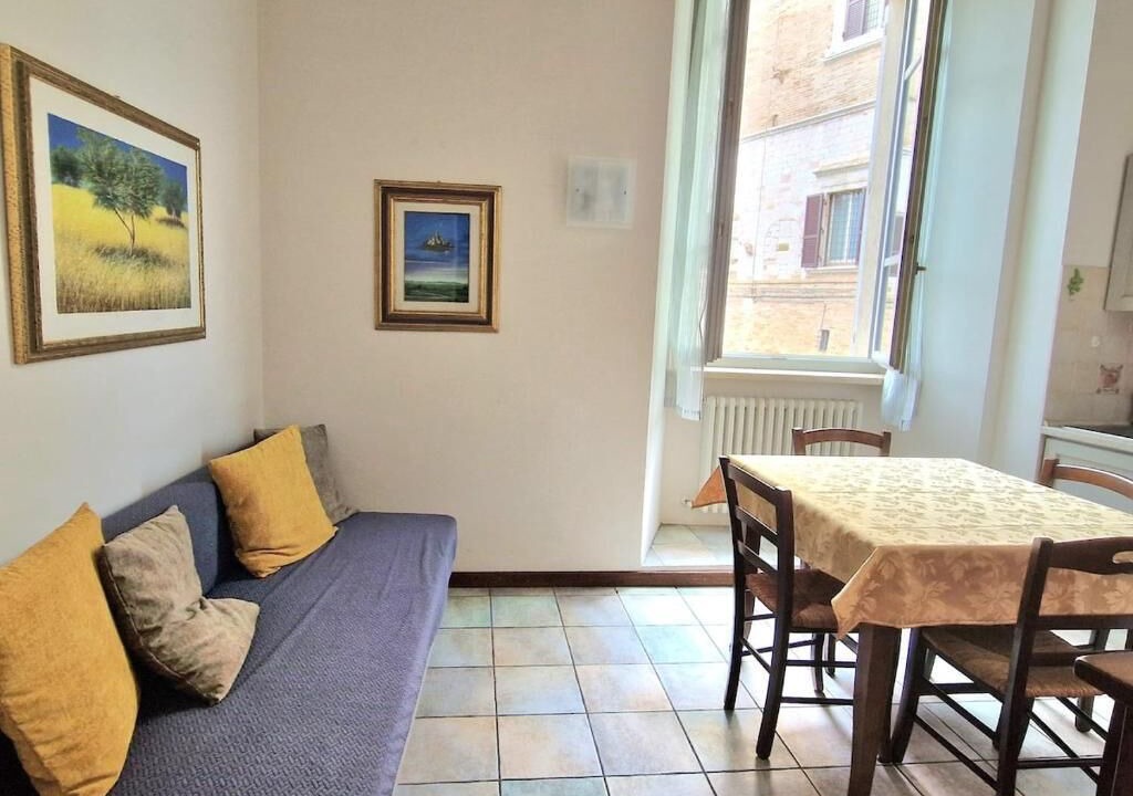 Photo of Livingroom in Old Town