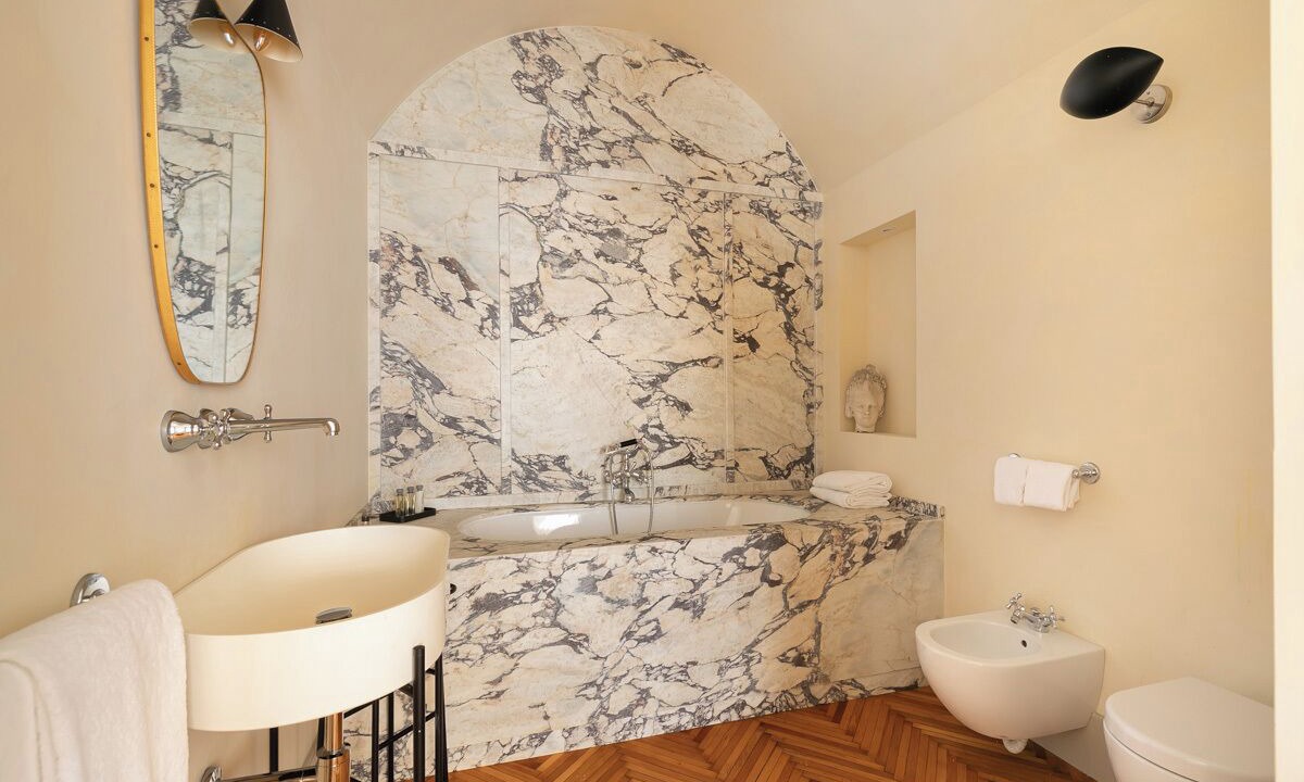 Photo of Bathroom in Rome City Centre