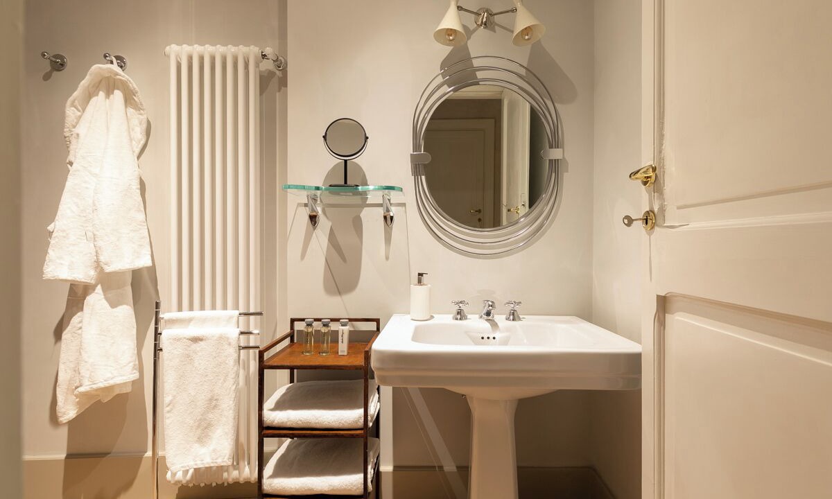 Photo of Bathroom in Rome City Centre