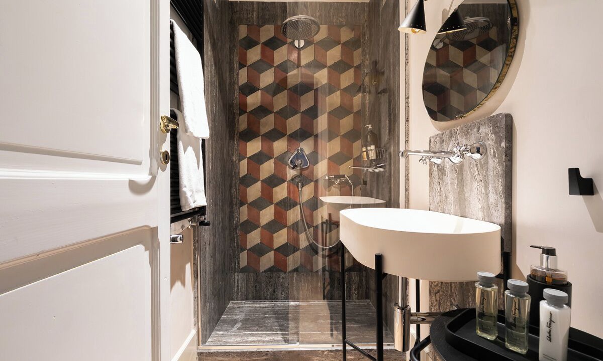 Photo of Bathroom in Rome City Centre