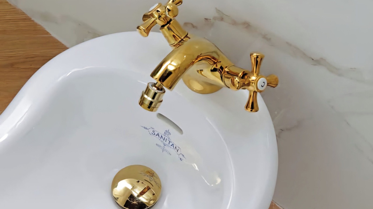 Photo of Bathroom in Rione IX Pigna