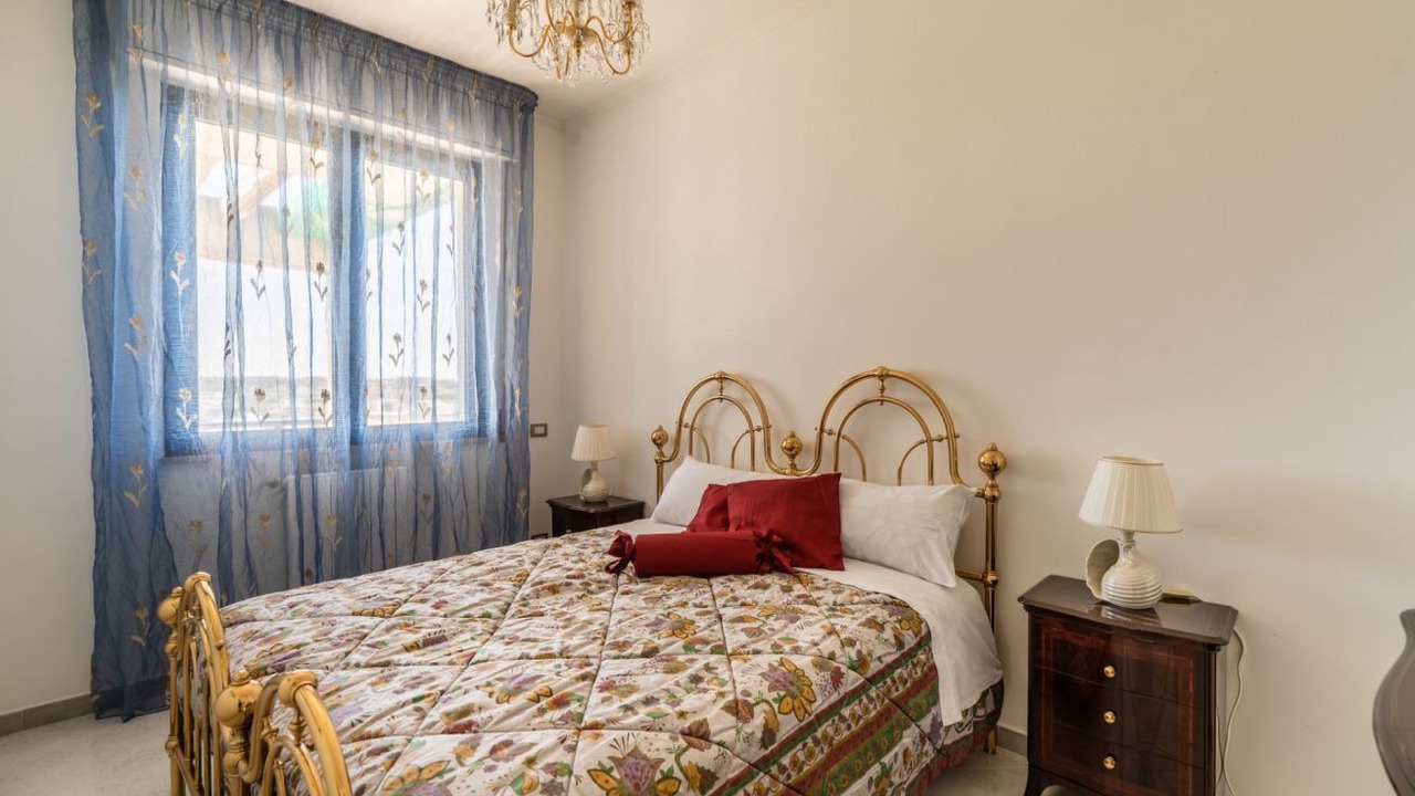 Photo of Bedroom in Trani