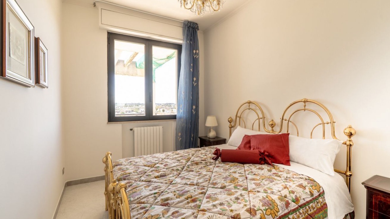Photo of Bedroom in Trani