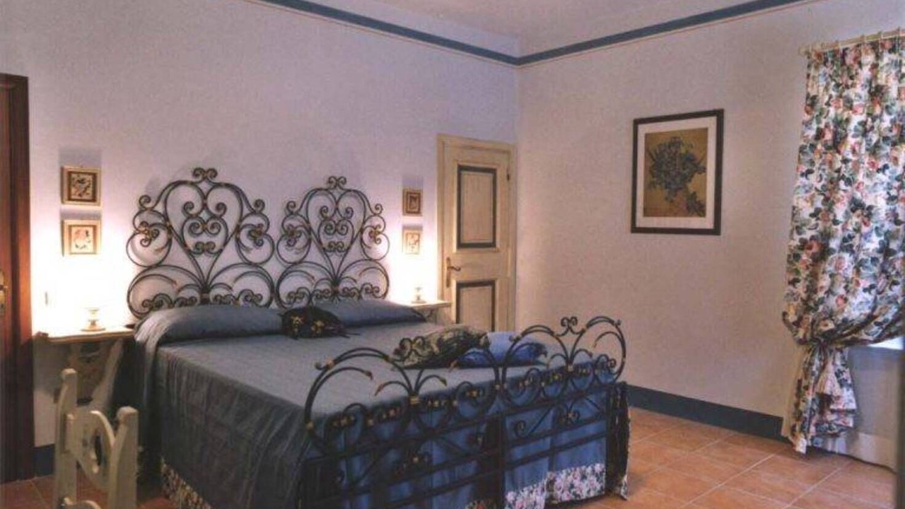 Photo of Bedroom in Montefalcone Appennino