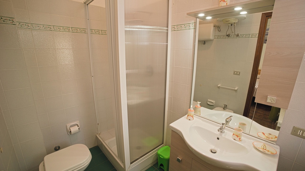 Photo of Bathroom in Giglio Campese