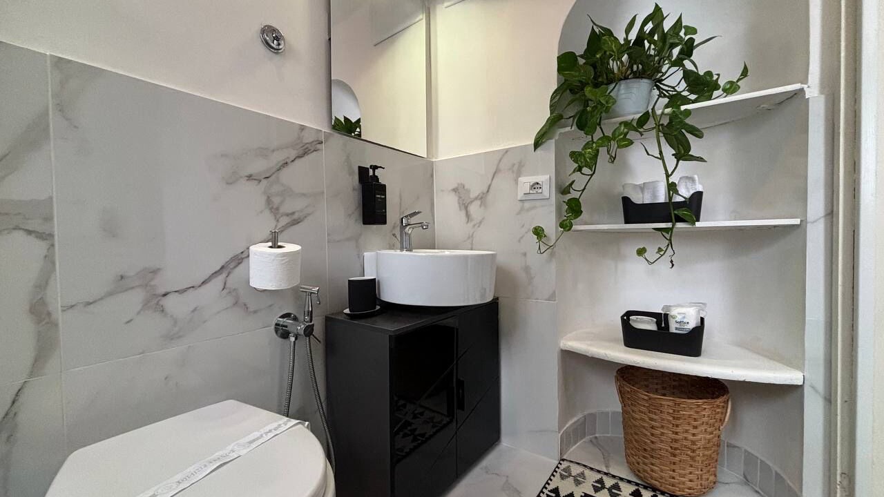 Photo of Bathroom in Rione VI Parione