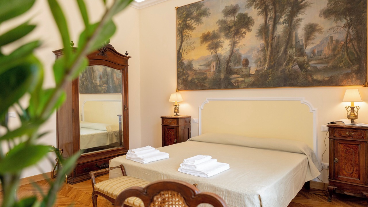 Photo of Bedroom in Rome City Centre