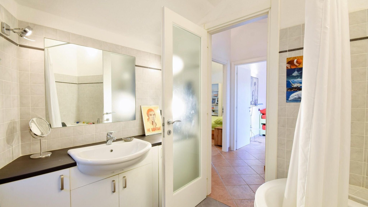 Photo of Bathroom in Ne