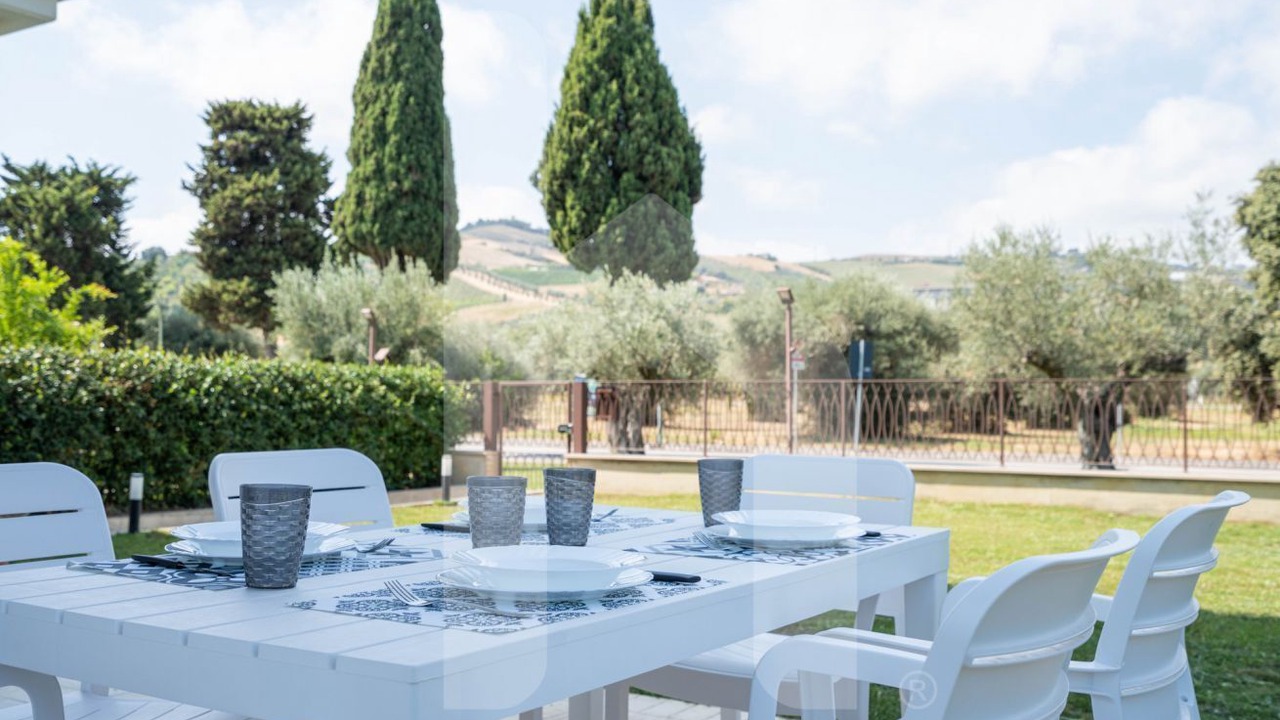 Photo of Outdoor in Pineto