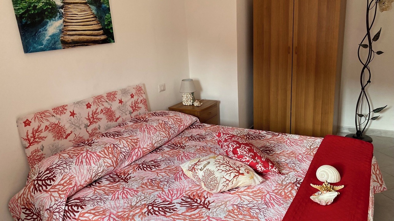 Photo of Bedroom in Le Forna